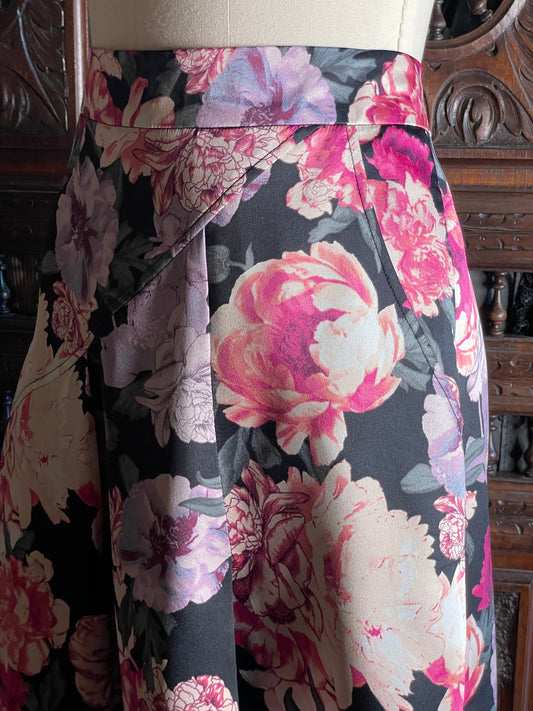 Christobal skirt in floral printed satin