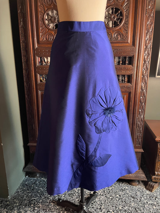 Madeleine skirt in royal blue satin
